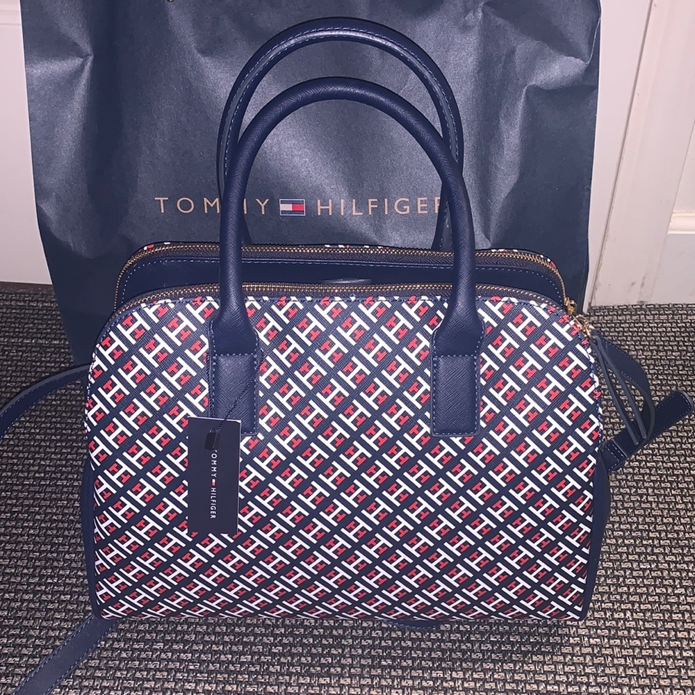 New 👜💯😘 auténtic Tommy